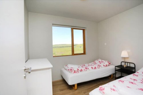 Hotel Hellisholar Cottages (Hlíðarendi)